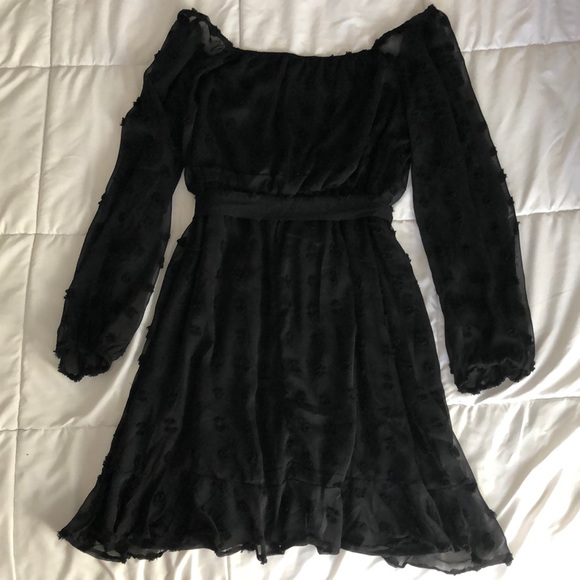 &merci sheer sleeve Pom dot ruffle bottom dress - Picture 2 of 6